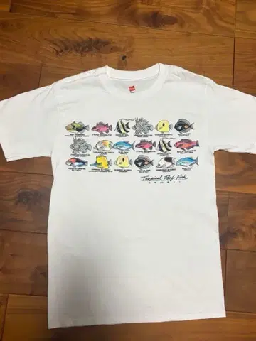 90s Hanes HAWAII fish 프린트 T셔츠 archive