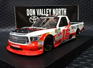 1/24 NASCAR 툰드라 레이스 트럭 다이캐스트 모델