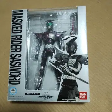 S.H.Figuarts 가면라이더 카부토 본체