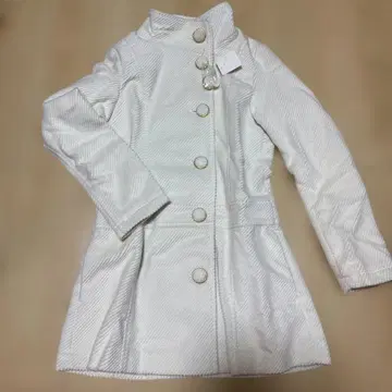 택 포함 미사용 새상품 LIZ LISA 코트 화이트