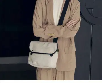브래디 brady Brady AVON 에이본 숄더백 린넨