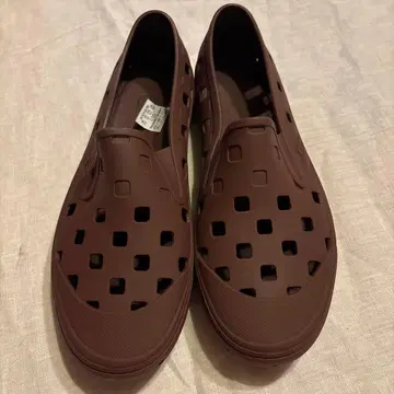 VANS Slip on Trk 반스 슬립온 트렉 28cm