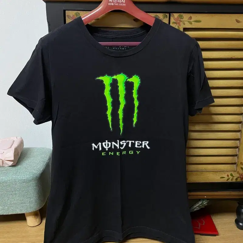 몬스터 에너지 티셔츠 L