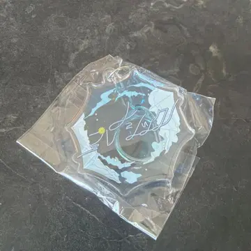 요루시카 일인칭 플레이시크 아크릴 키링