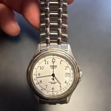 PUMA 쿼츠 손목시계 실버 컬러