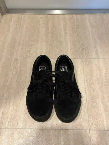 VANS UltraCush 블랙