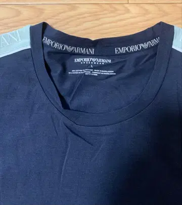 새상품 EMPORIO ARMANI T셔츠 네이비 L
