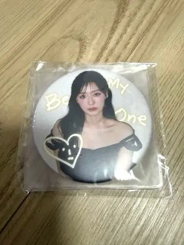 김지원 퍼스트 팬미팅 캔 거울