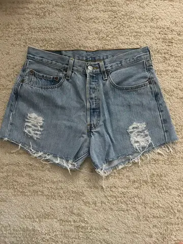 Levi's 501 데님 숏팬츠 데미지 가공 W32L32