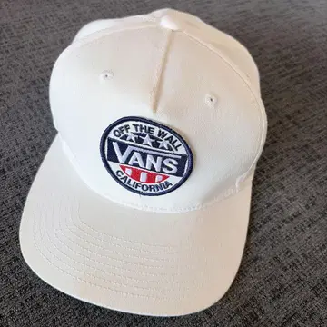 스탠다드 캘리포니아 VANS 캡 화이트