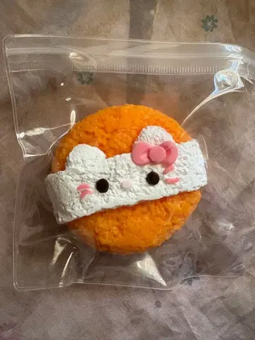 키티 퍼프 스퀴즈