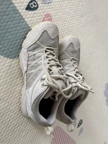 inov-8 스니커즈