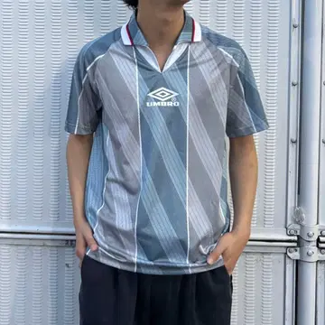 UMBRO PRO TRAINING 연습용 셔츠 S 사이즈