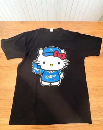 다저스 헬로키티 T셔츠 블랙