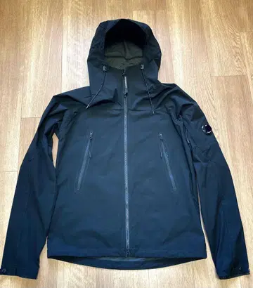 C.P. COMPANY PRO-TEK 나일론 자켓 블랙 48