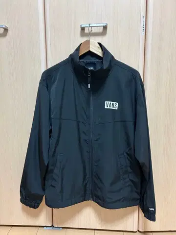 VANS 얇은 소재 블랙 Msize