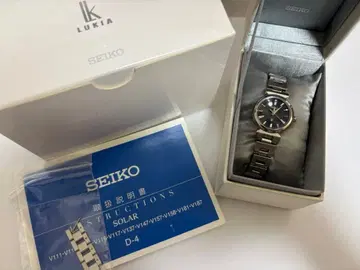 SEIKO 루키아 솔라 손목시계 V117-0AG0