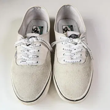 VANS TRIPSTER 스니커즈 화이트 스웨이드 25cm