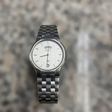 SEIKO 세이코 손목시계 5Y23-7150 패션 쿼츠 초특가