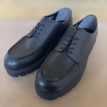 GU 청키 솔 U팁 슈즈 27.0cm