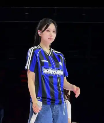 아디다스 오리지널스 비즈 저지