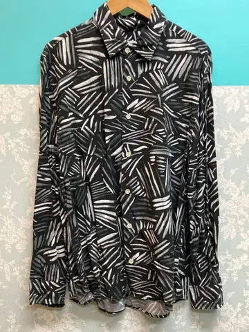 ZARA 긴팔 셔츠 올 패턴 블랙 L 사이즈