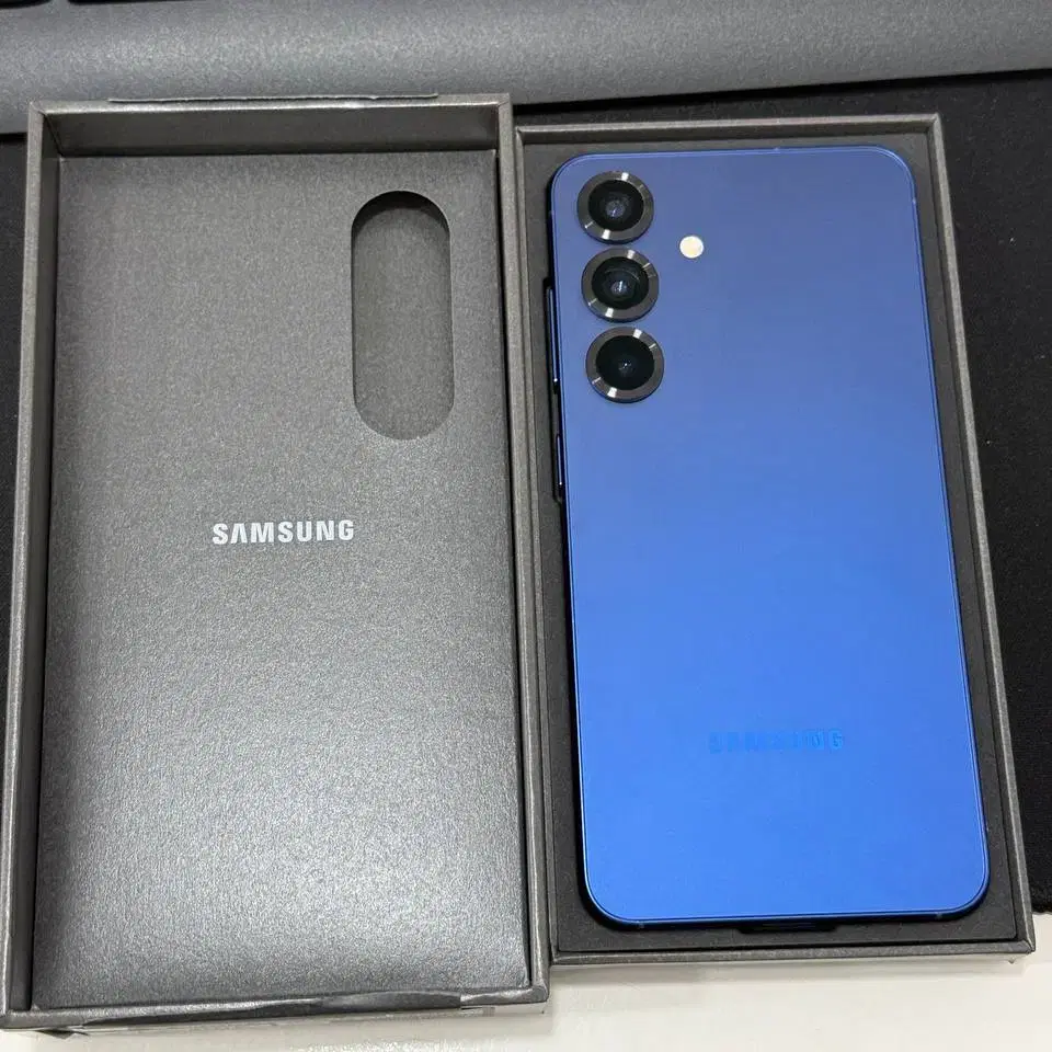 Samsung Galaxy S25 Ice Blue 256GB Used Unlocked | Bunjang Global