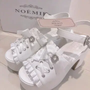노에미 noemie 레이스업 프릴 샌들 지뢰계 양산형 LL