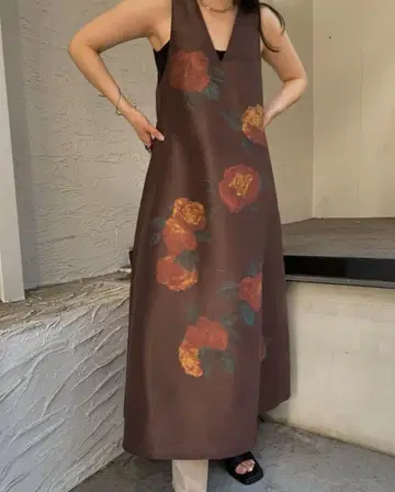 아메리빈티지 ASYMMETRY PLEATS DRESS