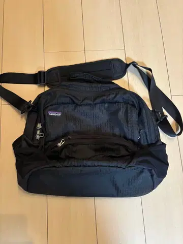 Patagonia 파타고니아 숄더백 블랙