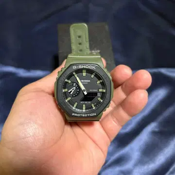 CASIO G-SHOCK 옥타곤 카키 본체