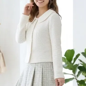 시빌라 화이트 계열 니트 자켓 L 사이즈 오픈 카라 봄/여름/가을 DMW