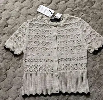 SALE! 미사용 새상품 ZARA 반팔 가디건 S