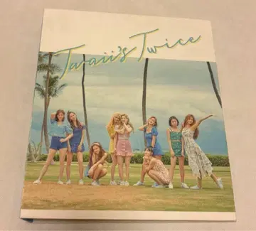 TWICE 팝업 스토어 Hawaii 트레이딩 카드 케이스 바인더