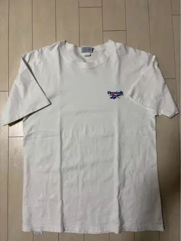 새상품급 구제 의류 made in USA 리복 T셔츠 L