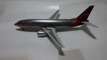 1/200 B737-300 US Air G2USA429