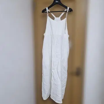 화이트 린넨 원피스