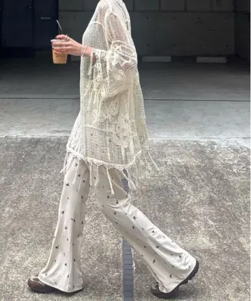 새상품 Ameri VINTAGE 꽃무늬 리브 플레어 팬츠 M