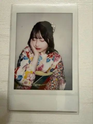 사쿠라바 하루카 촬영 폴라로이드 후리소데 2025년 큐스토