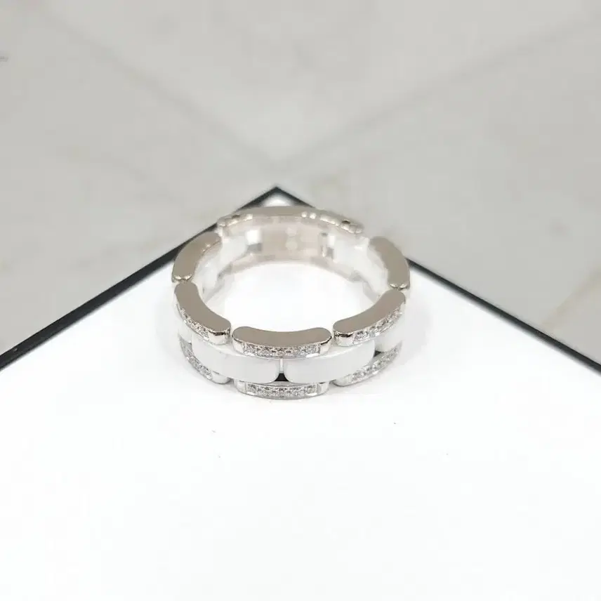 샤넬 다이아 세라믹 울트라 링 18K 화이트골드 62호 사진 5