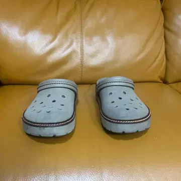 Crocs 클로그 샌들 그레이 M10