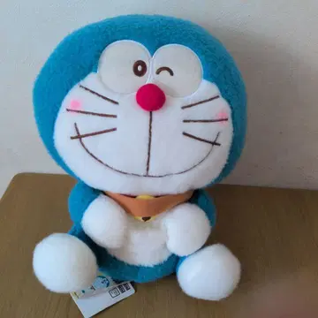 도라에몽 빨간 볼 LL 봉제 인형 겨울