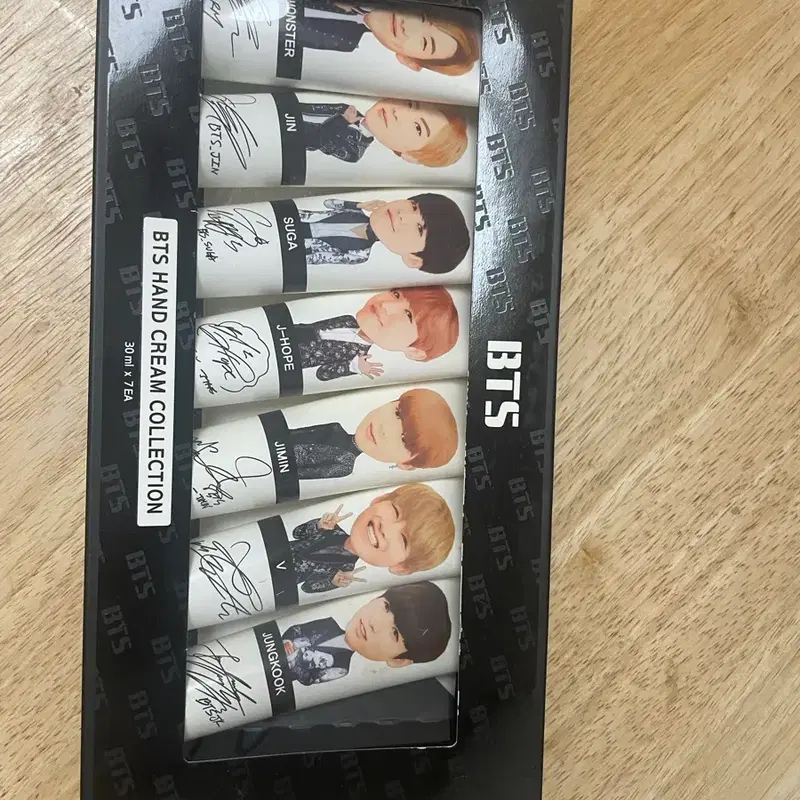 방탄소년단 VT 제품, 핸드크림 7종세트