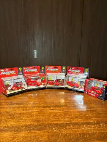 burago FERRARI RACE&PLAY