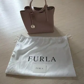 FURLA 가격 인하했습니다