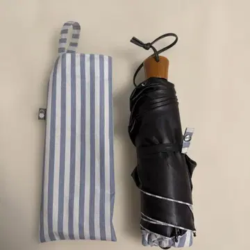 선배리어100 접이식 양산 블루 스트라이프 패턴 수납 봉투 포함
