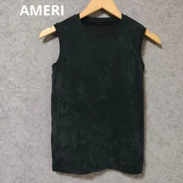 AMERI 스웨이드 터치 탱크탑 슬리브리스