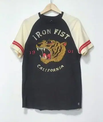 IRON FIST 아이언피스트 T셔츠