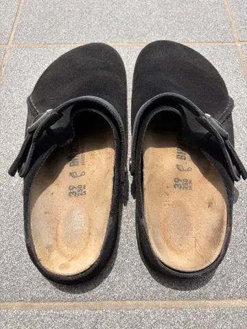 BIRKENSTOCK Lutry Premium Suede Black 39