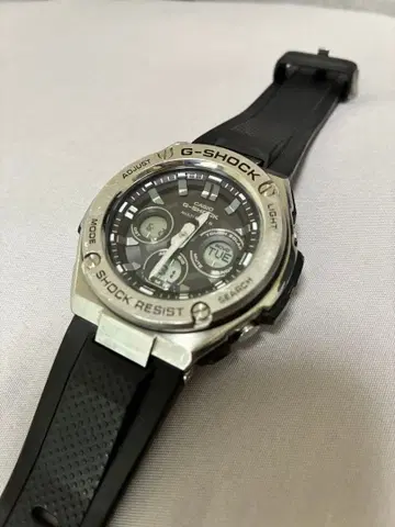 G-SHOCK GST-W310 남성용 손목시계